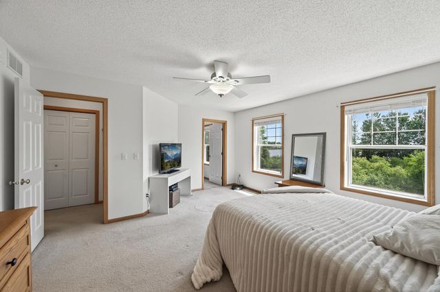6597 Linwood Drive NE, Albertville, MN 55301