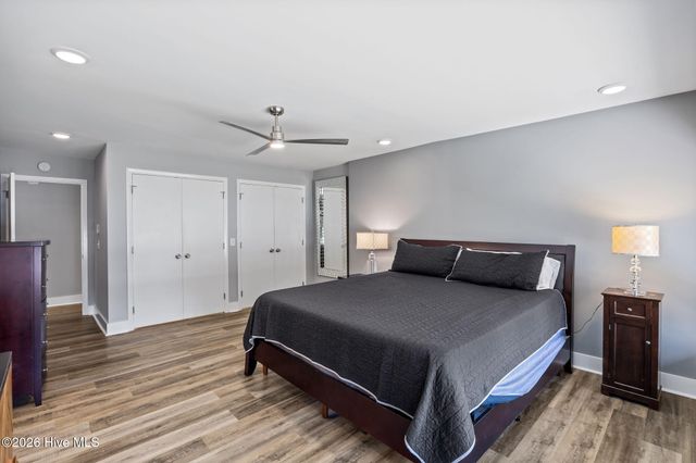 114 SW 14th Street, Oak Island, NC 28465