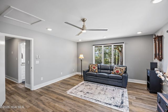 114 SW 14th Street, Oak Island, NC 28465