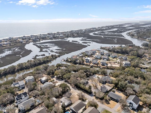 114 SW 14th Street, Oak Island, NC 28465