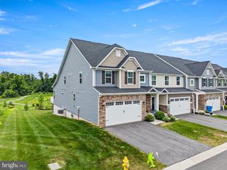 837 FOUNTAIN TRL, Kennett Square, PA 19348