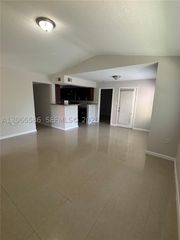 15591 SW 105th Ter 511, Miami, FL 33196