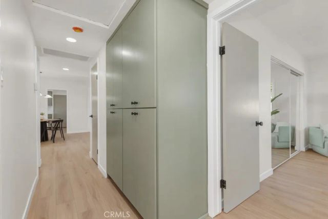 16125 Haynes Street, Van Nuys, CA 91406