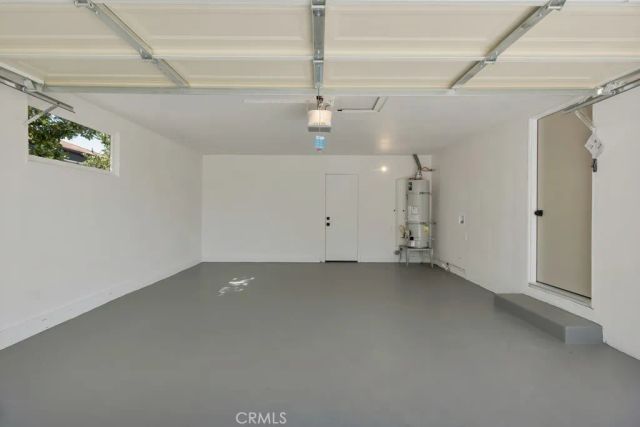 16125 Haynes Street, Van Nuys, CA 91406