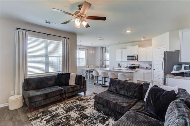 81 Mead Court, Hoschton, GA 30548