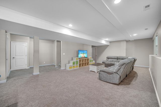 853 E Shakespeare Drive, Valparaiso, IN 46383
