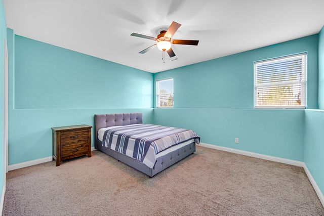 853 E Shakespeare Drive, Valparaiso, IN 46383