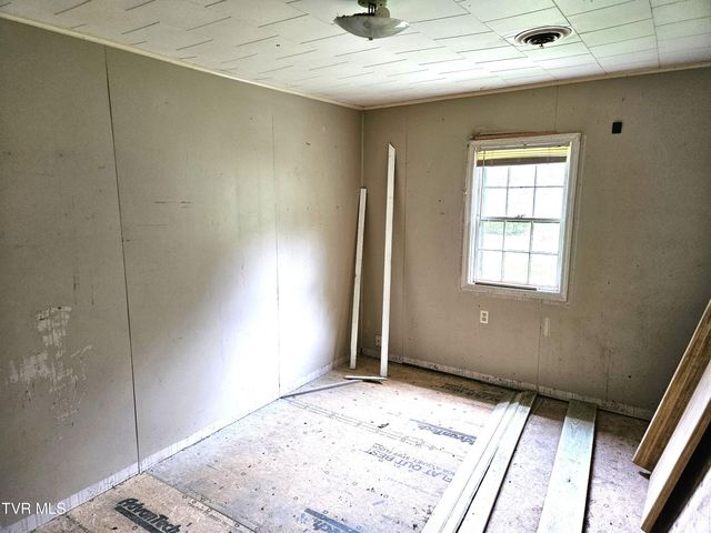 6105 North Highway 66, Rogersville, TN 37857