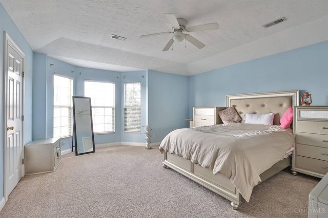 8002 Pinnacle Point Drive, West Chester, OH 45069