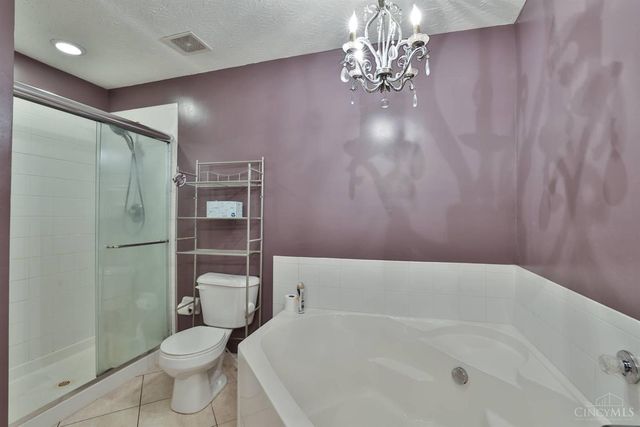 8002 Pinnacle Point Drive, West Chester, OH 45069