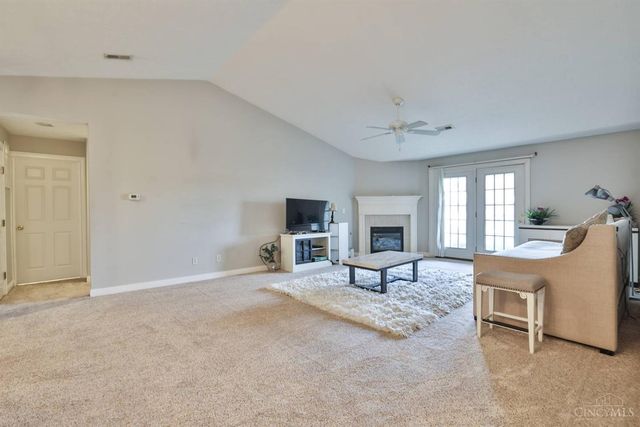 8002 Pinnacle Point Drive, West Chester, OH 45069