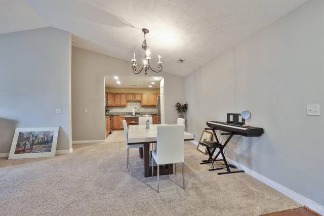 8002 Pinnacle Point Drive, West Chester, OH 45069