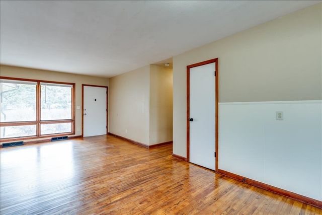 1411 E Ashford Dr., Park City, KS 67219