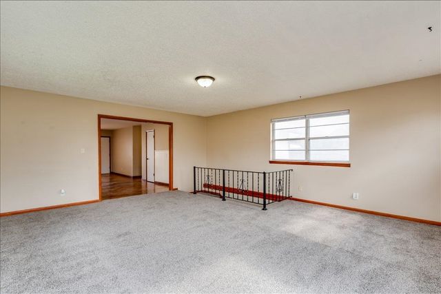 1411 E Ashford Dr., Park City, KS 67219