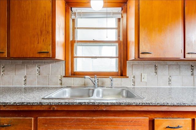 1411 E Ashford Dr., Park City, KS 67219