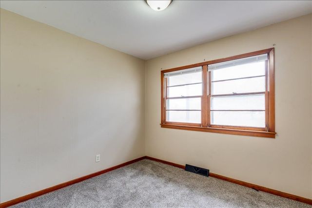 1411 E Ashford Dr., Park City, KS 67219