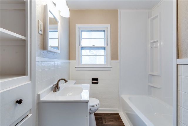 1411 E Ashford Dr., Park City, KS 67219