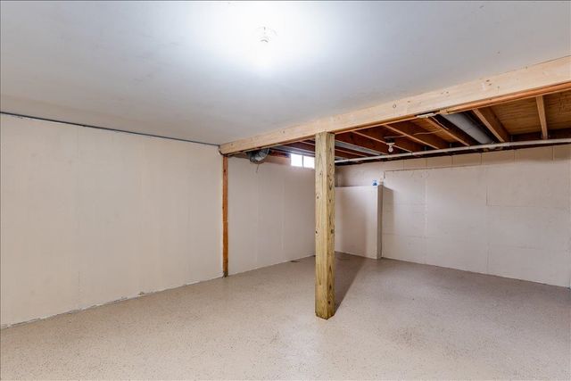 1411 E Ashford Dr., Park City, KS 67219