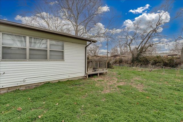 1411 E Ashford Dr., Park City, KS 67219