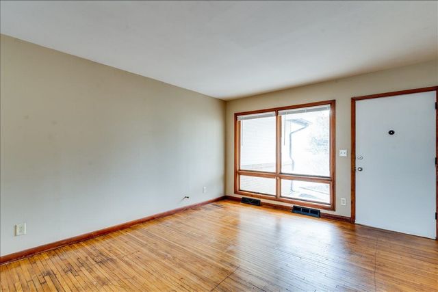 1411 E Ashford Dr., Park City, KS 67219