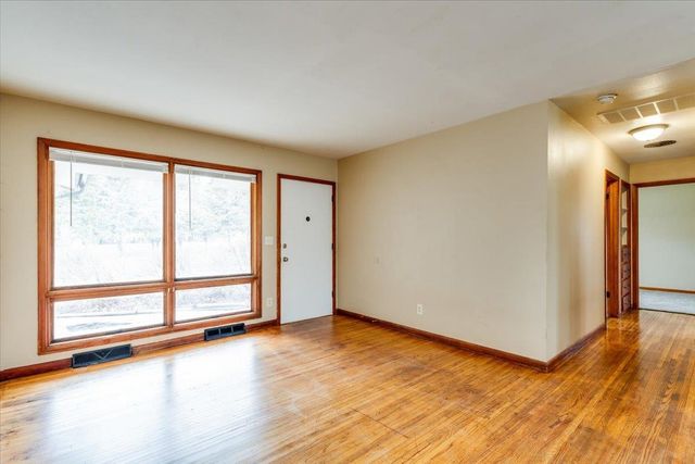 1411 E Ashford Dr., Park City, KS 67219