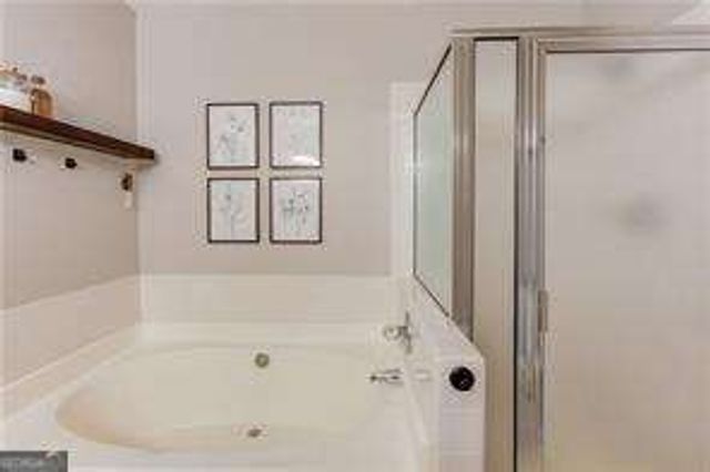 4089 Spring Cove Drive, Duluth, GA 30097