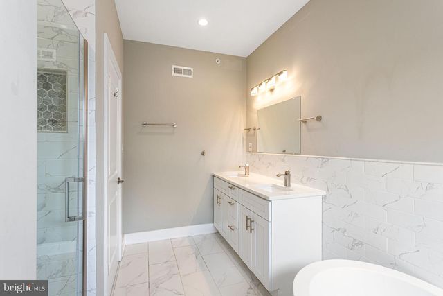 615 EMILY ST, Philadelphia, PA 19148