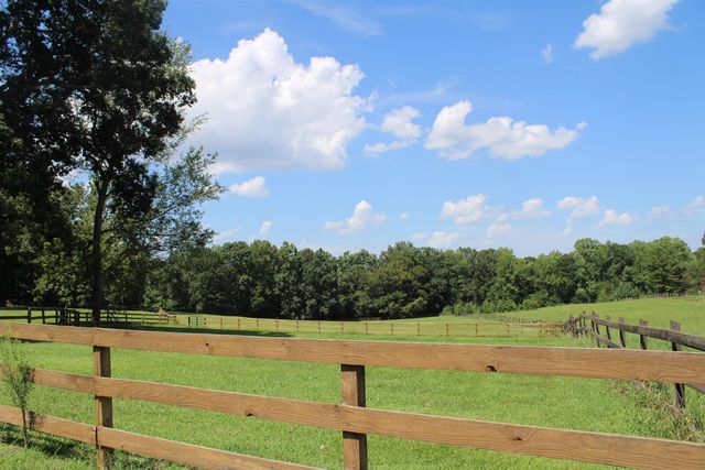 675 Old Mill Road, Campobello, SC 29322