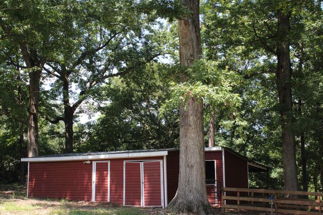 675 Old Mill Road, Campobello, SC 29322