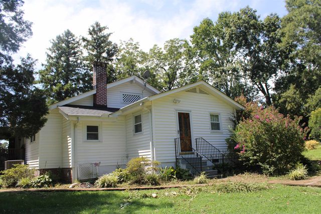 675 Old Mill Road, Campobello, SC 29322