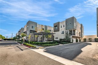 318 Bridgewater 5, Gardena, CA 90247