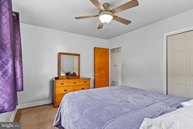 1107 ENTERLINE RD, Harrisburg, PA 17110