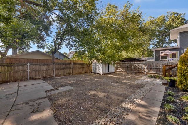 2244 Alston Avenue, Fort Worth, TX 76110