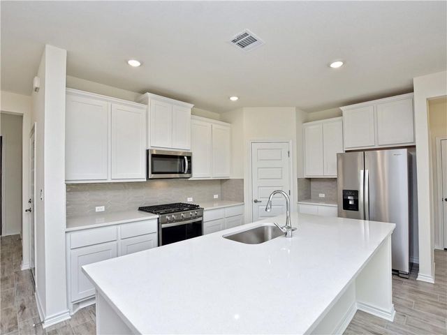 1836 Turtle Bay LOOP, Leander, TX 78641