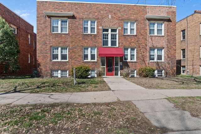 3520 Emerson Avenue S 205, Minneapolis, MN 55408