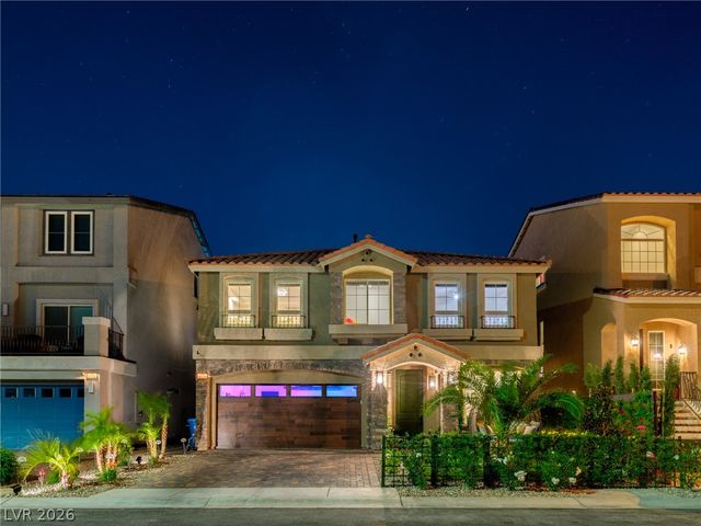 9758 Hawk Crest Street, Las Vegas, NV 89141