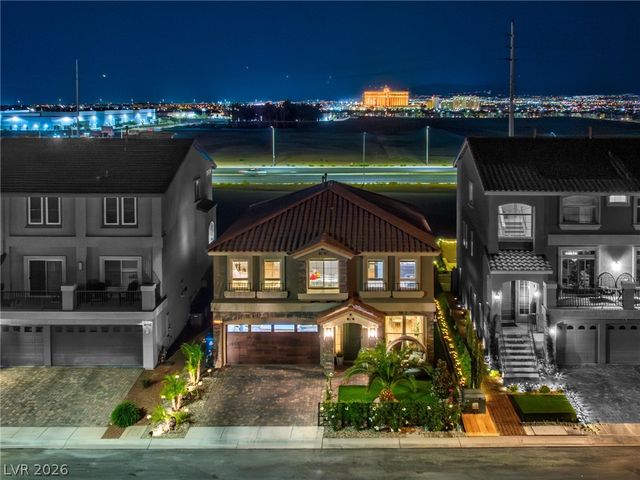 9758 Hawk Crest Street, Las Vegas, NV 89141
