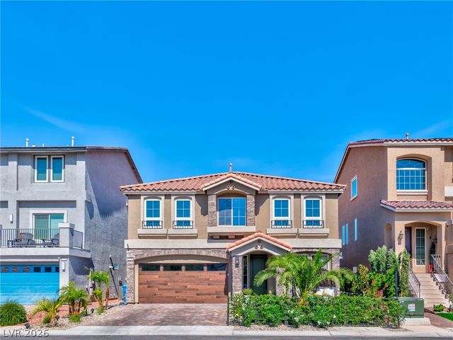 9758 Hawk Crest Street, Las Vegas, NV 89141