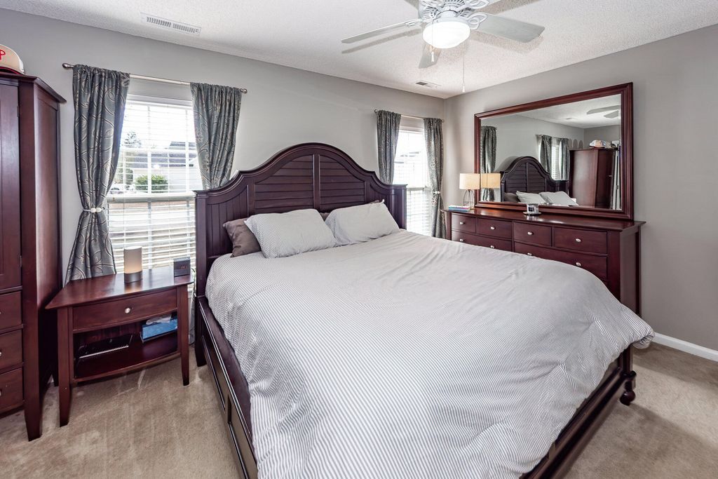 Image 26 of property listing at 5024 Thornton Drive, Summerville, SC 29485