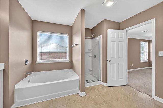 212 BELLECLIFF Court, Tucker, GA 30084