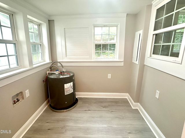 408 E Nash Street, Louisburg, NC 27549