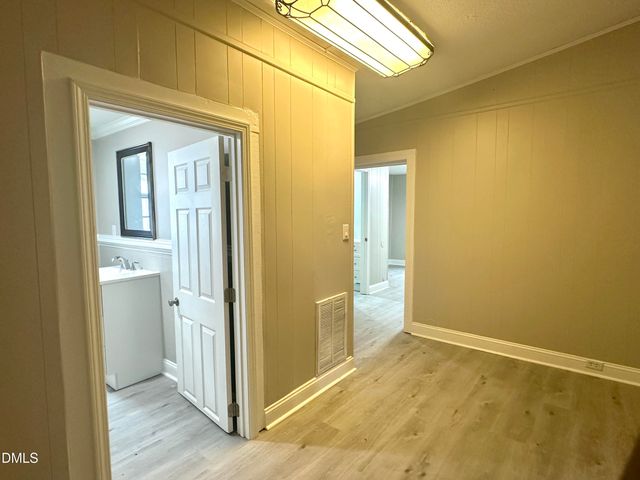 408 E Nash Street, Louisburg, NC 27549