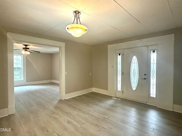 408 E Nash Street, Louisburg, NC 27549