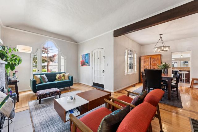 39 Humboldt Road, Burlingame, CA 94010