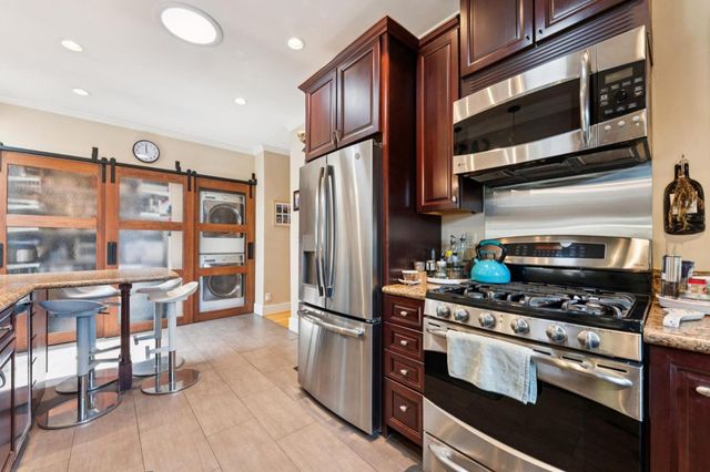 39 Humboldt Road, Burlingame, CA 94010