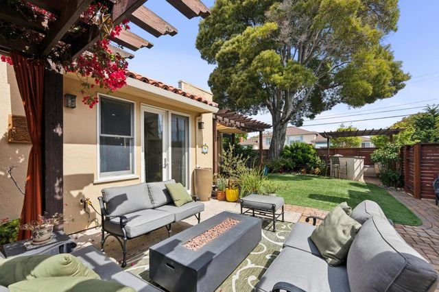39 Humboldt Road, Burlingame, CA 94010