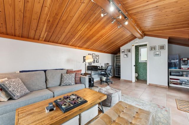 39 Humboldt Road, Burlingame, CA 94010