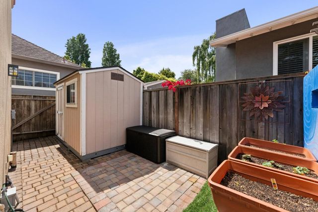 39 Humboldt Road, Burlingame, CA 94010