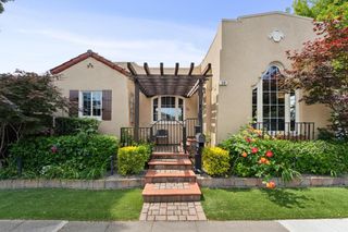 39 Humboldt Road, Burlingame, CA 94010