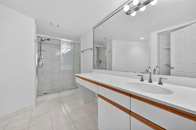 3530 Mystic Pointe Drive 512, Aventura, FL 33180